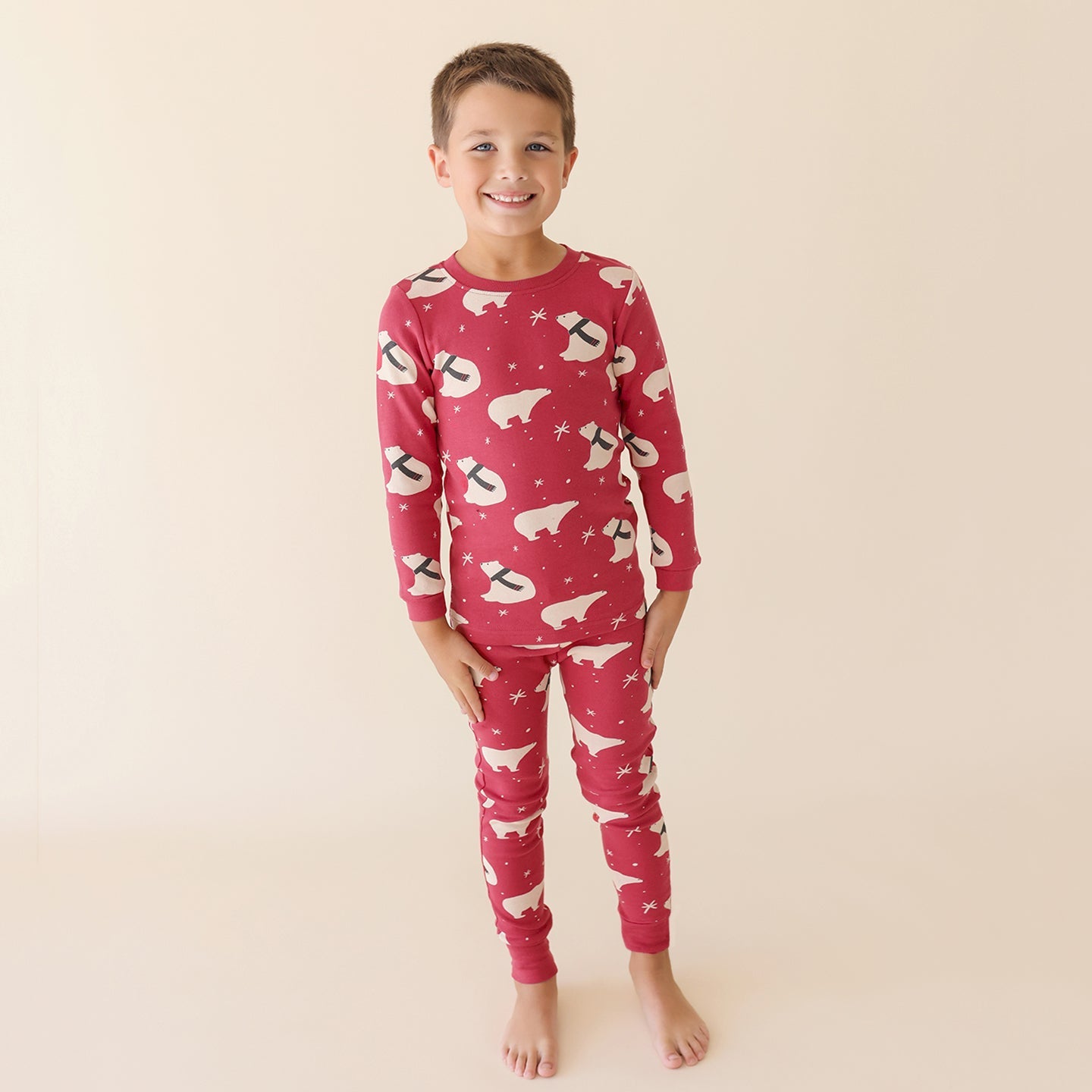 IG_FW25_JAMMIES_HOLIDAY_polar_cranberry_70e6b641-0dc2-47e7-9331-cec83436c3dd.jpg