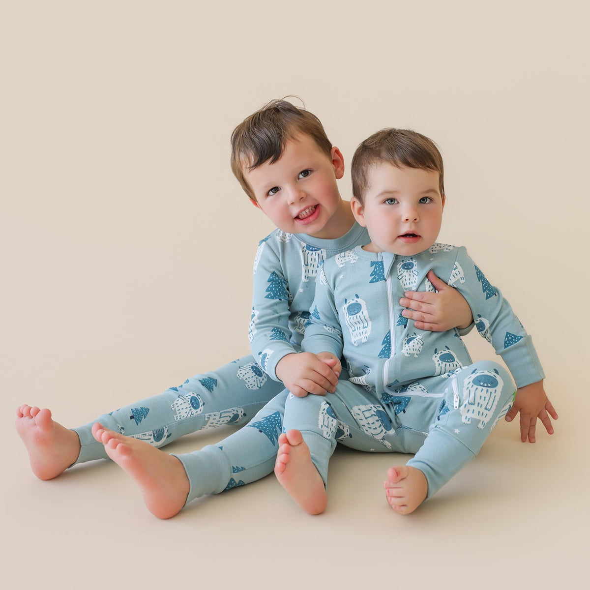 Organic Signature Print '2-Way' Zip Romper - Holiday